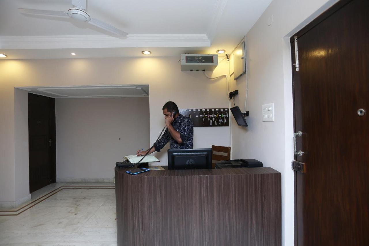 Oyo 19855 B S Guest House Jādabpur Buitenkant foto